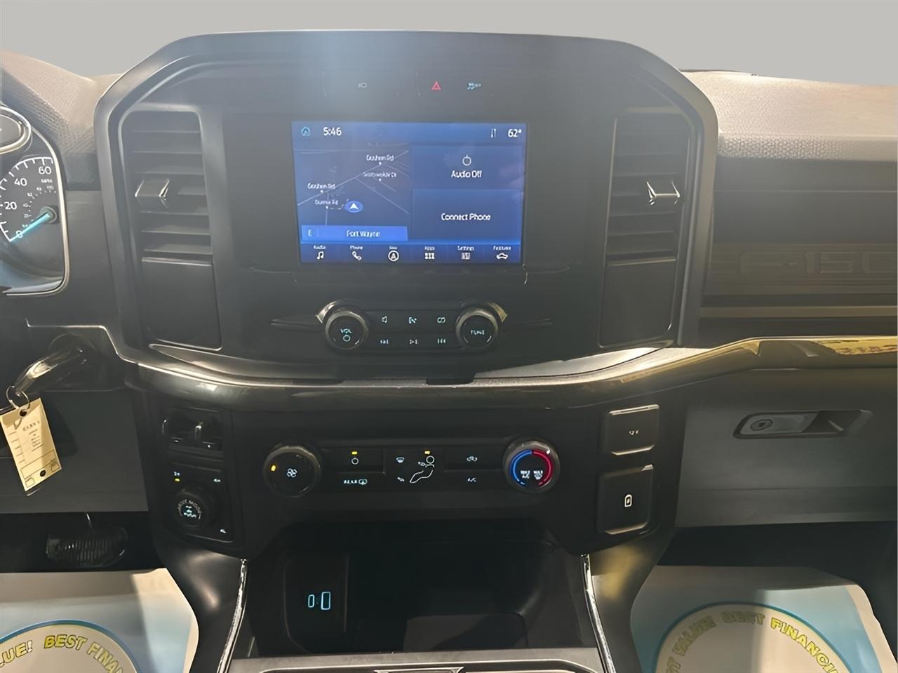 Ford F-150 STX SuperCrew 4WD 2022