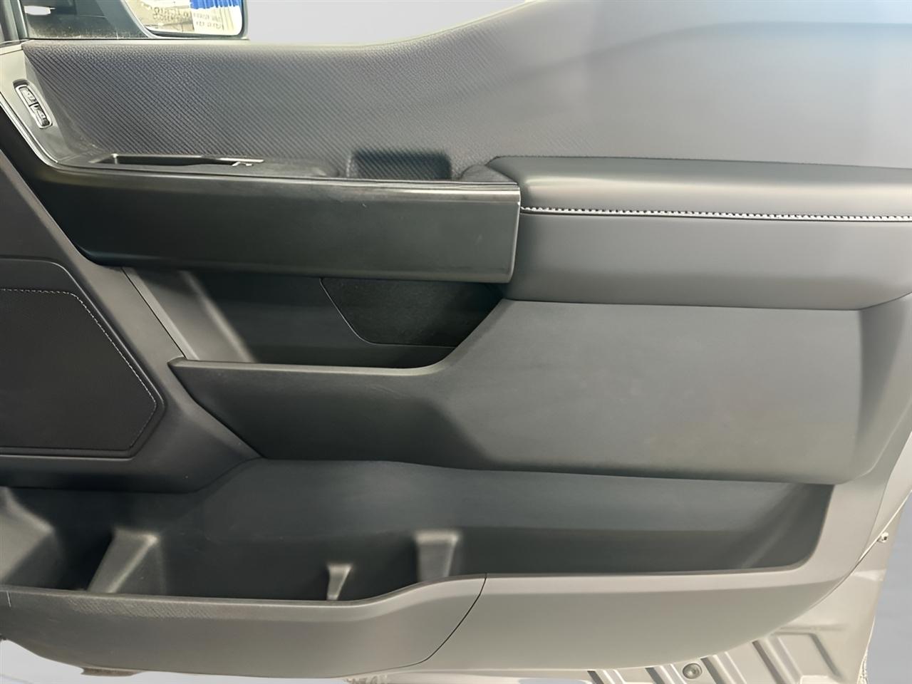 Ford F-150 STX SuperCrew 4WD 2022