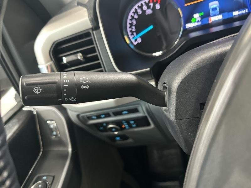 Ford F-150 XLT SuperCrew Short Bed 4WD 2021