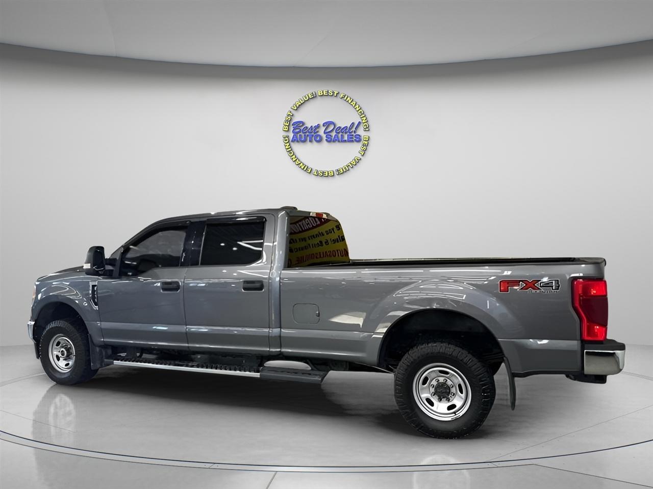 Ford F-250 SD XLT Crew Cab Long Bed 4WD 2022