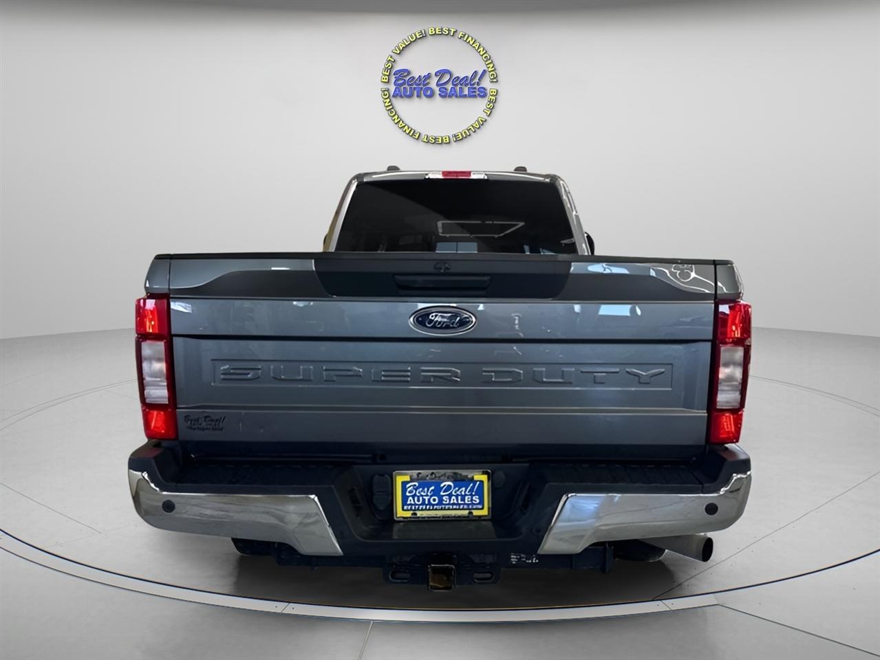 Ford F-250 SD XLT Crew Cab Long Bed 4WD 2022
