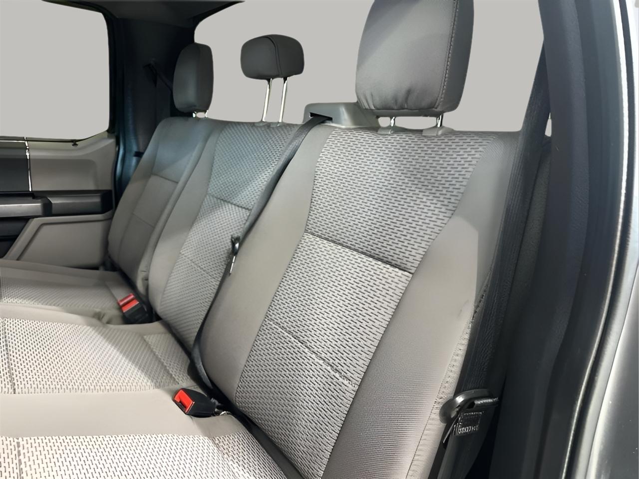 Ford F-250 SD XLT Crew Cab Long Bed 4WD 2022
