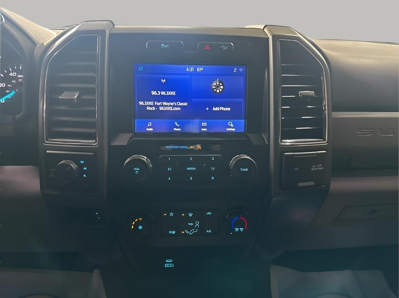 Ford F-250 SD XLT Crew Cab Long Bed 4WD 2022