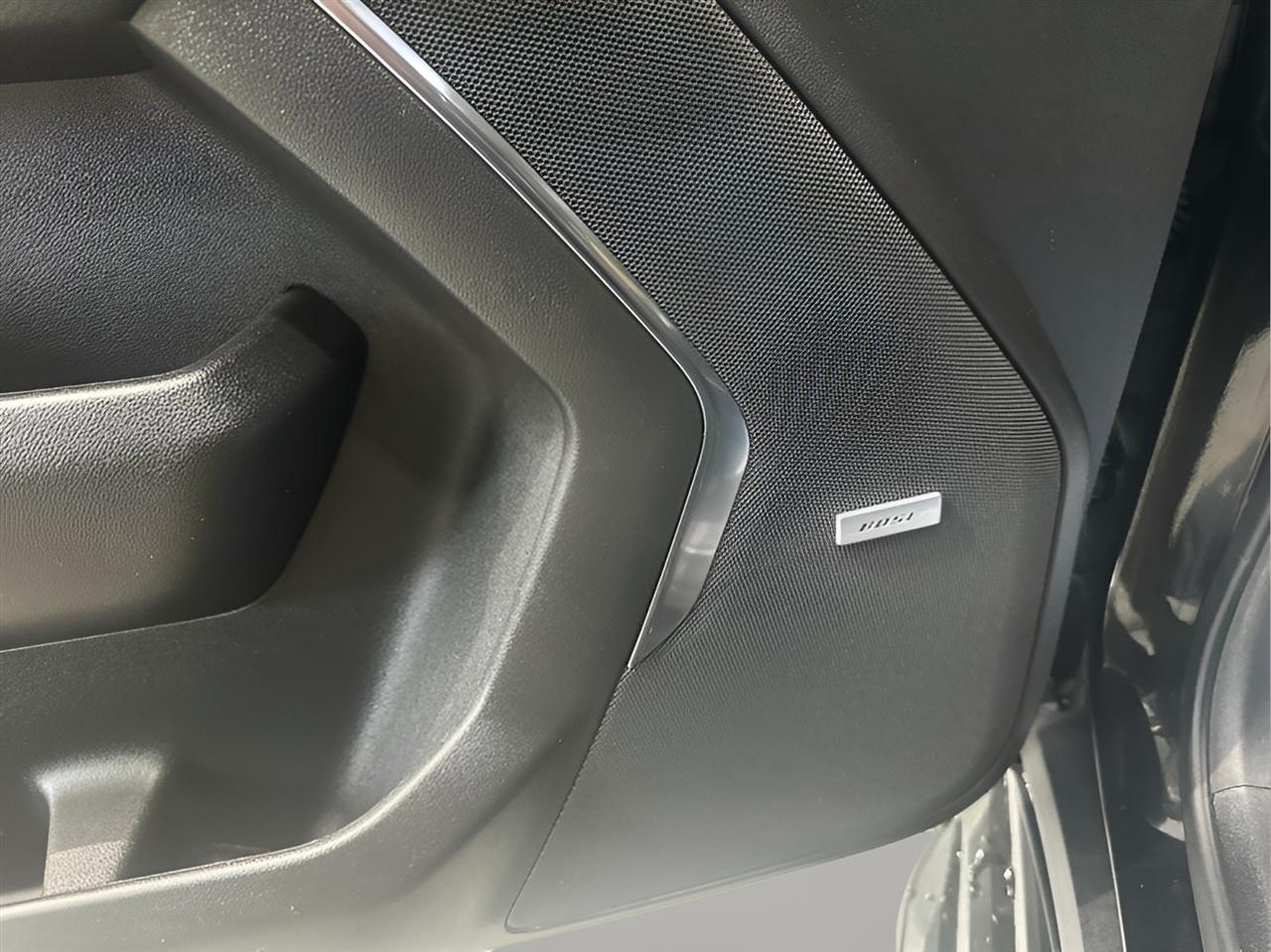 GMC Yukon XL SLT 4WD 2023