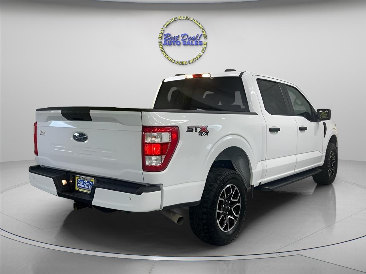 Ford F-150 XL SuperCrew 4WD 2023