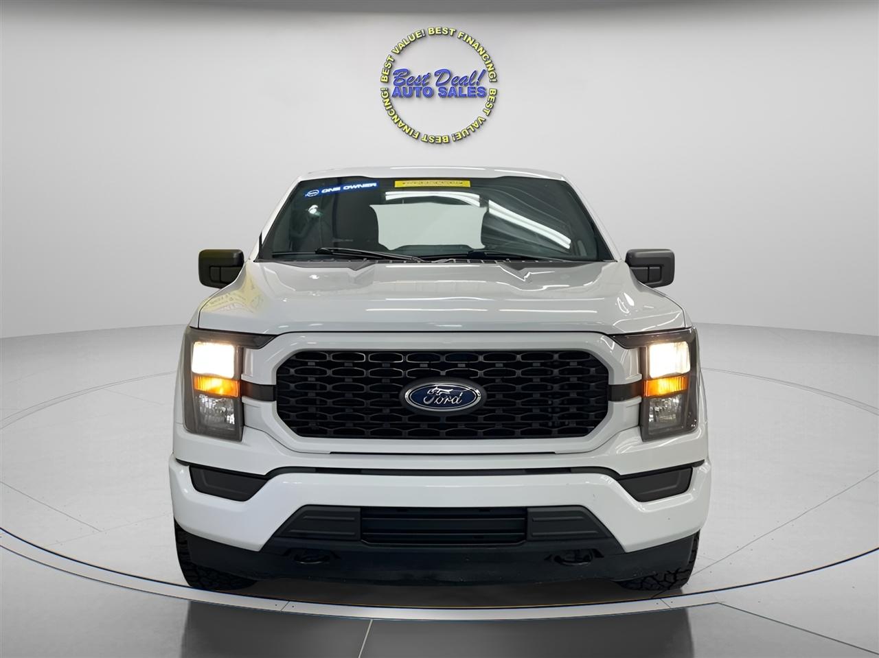 Ford F-150 XL SuperCrew 4WD 2023