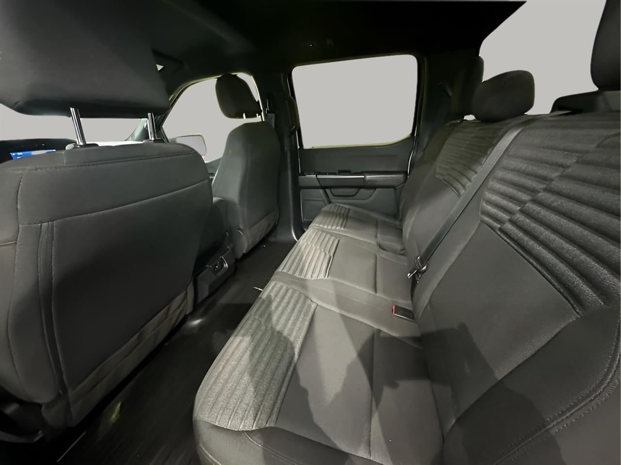 Ford F-150 XL SuperCrew 4WD 2023