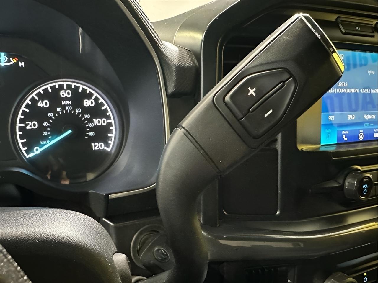 Ford F-150 XL SuperCrew 4WD 2023