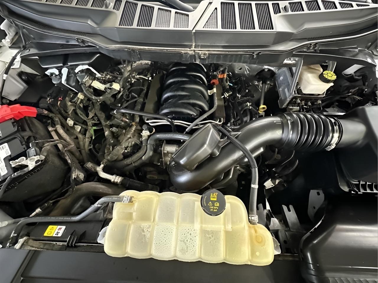 Ford F-150 XL SuperCrew 4WD 2023