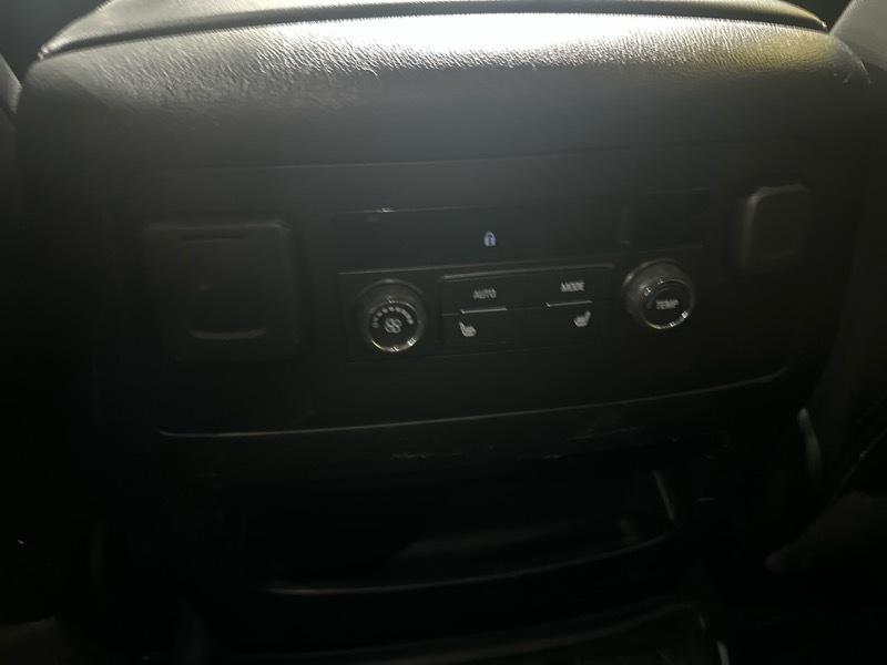 Chevrolet Tahoe  2018