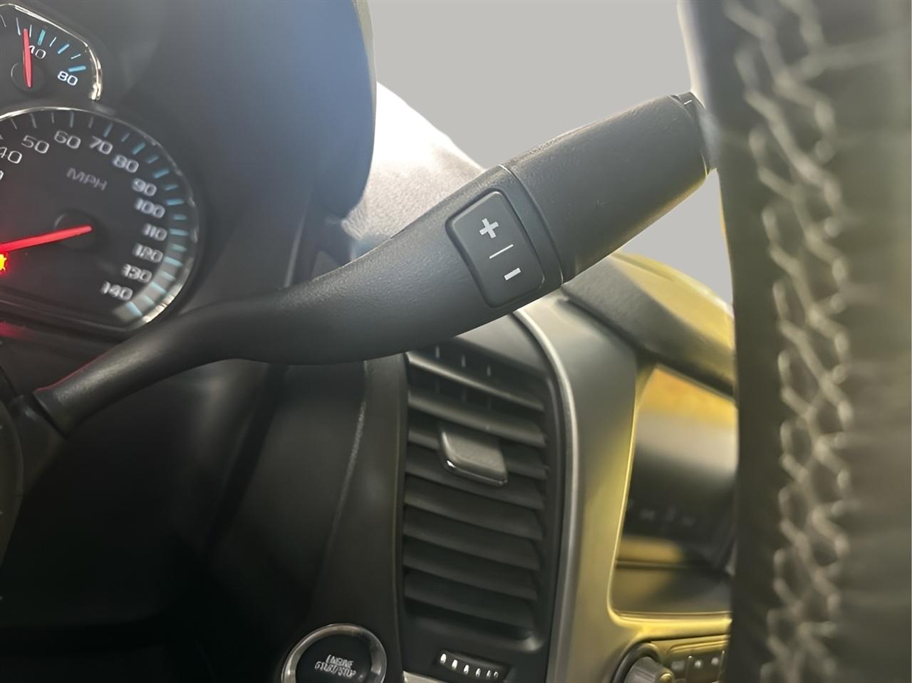 Chevrolet Tahoe  2018