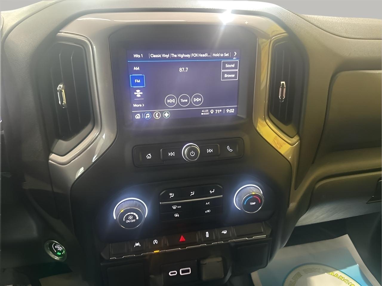 Chevrolet Silverado 1500  2023