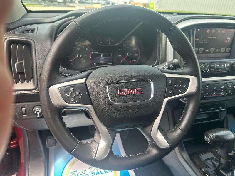GMC Canyon SLE Crew Cab 4WD 2016