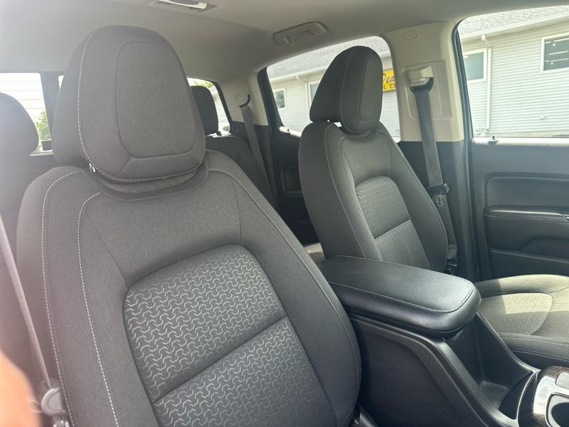 GMC Canyon SLE Crew Cab 4WD 2016