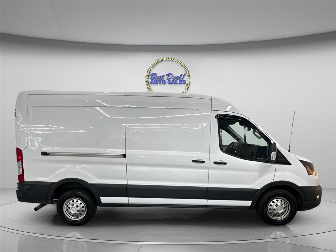 Ford Transit 250 Van Med. Roof w/Sliding Pass. 148-in. WB 2020