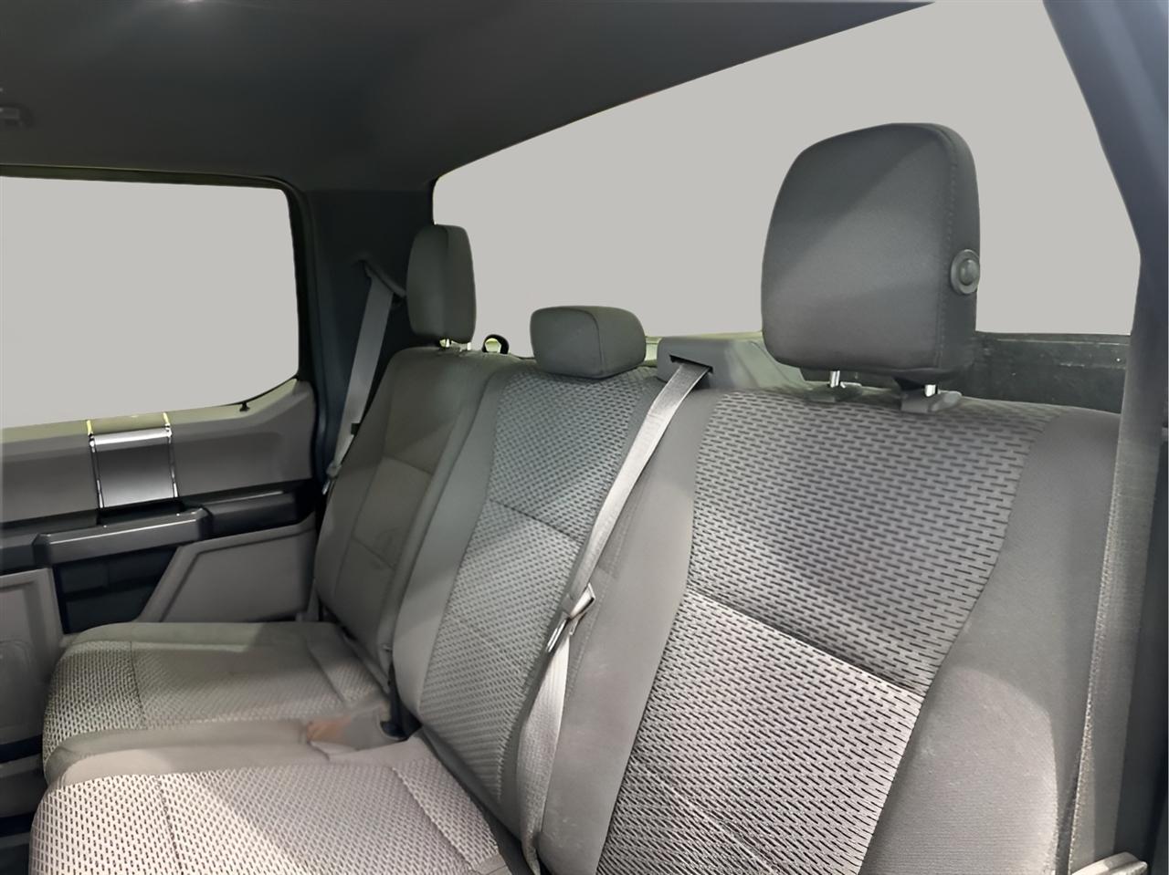 Ford F-150 4WD SuperCrew 139" XLT 2015