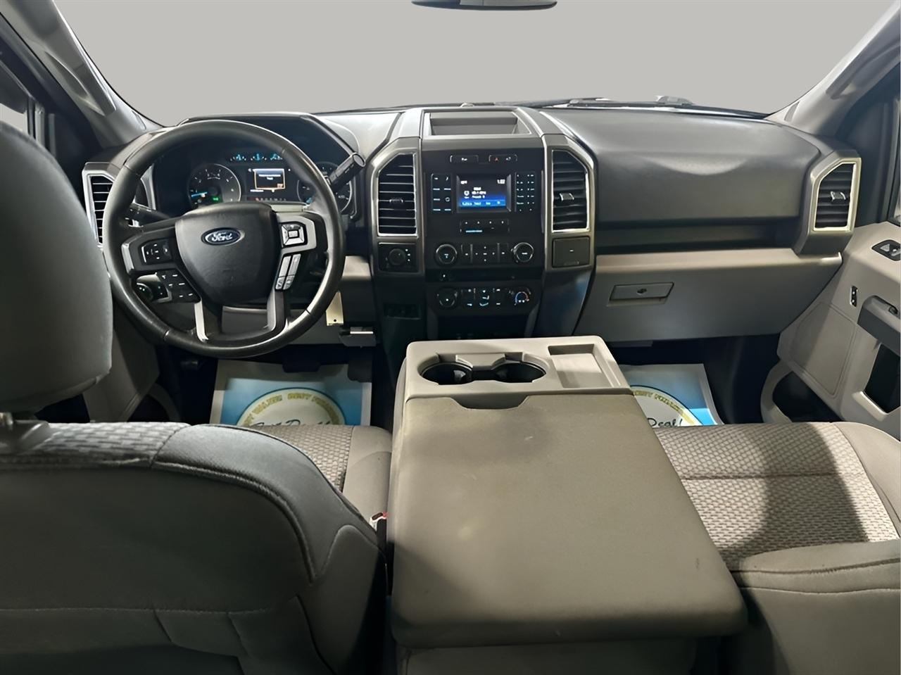 Ford F-150 4WD SuperCrew 139" XLT 2015
