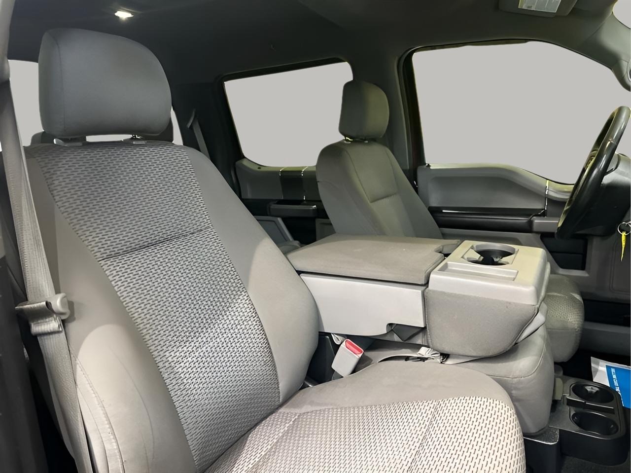Ford F-150 4WD SuperCrew 139" XLT 2015