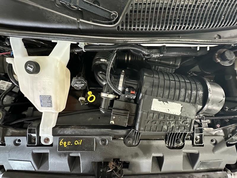 GMC Savana G3500 139 in. 2016