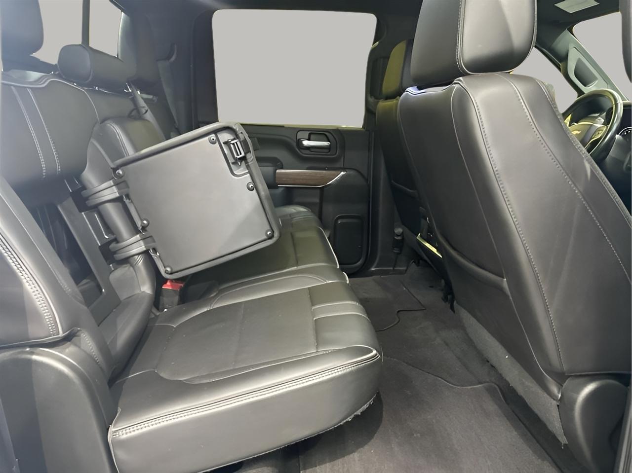 Chevrolet Silverado 2500HD High Country Crew Cab Short Box 4WD 2021