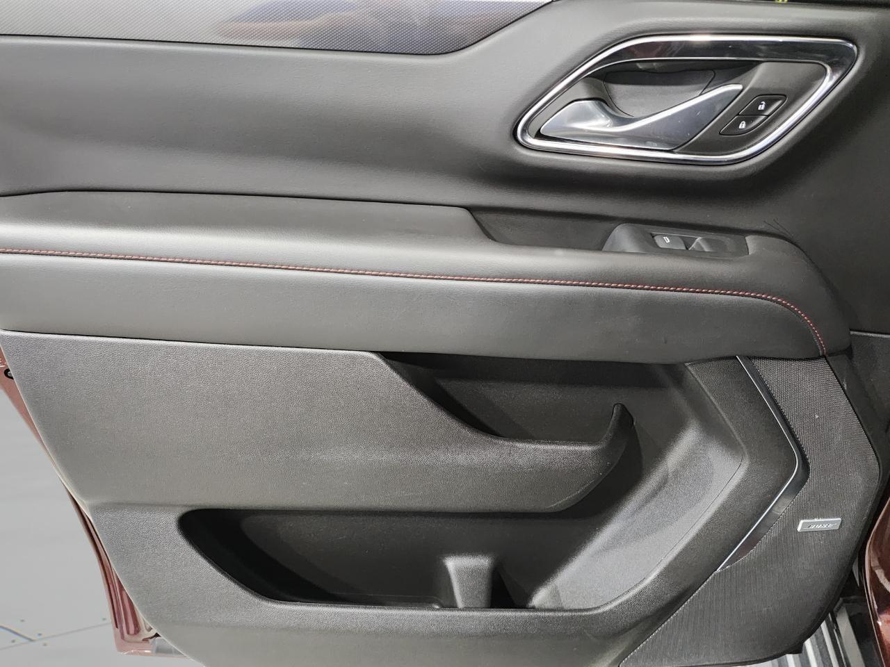 Chevrolet Suburban RST 2023