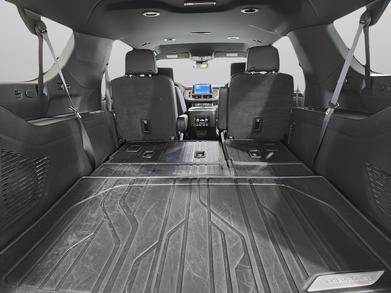 Chevrolet Suburban RST 2023