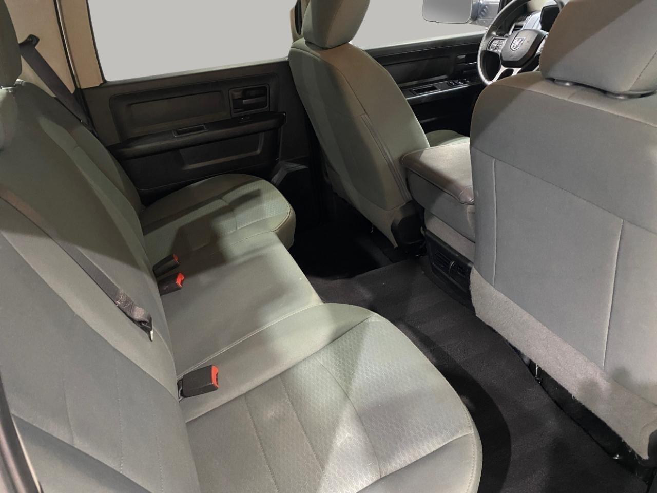 RAM 2500 4WD Crew Cab 149" Tradesman 2017