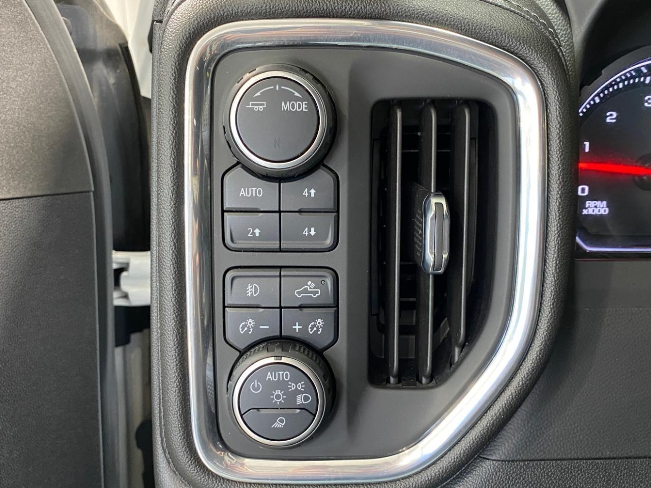 Chevrolet Silverado 2500HD  2021