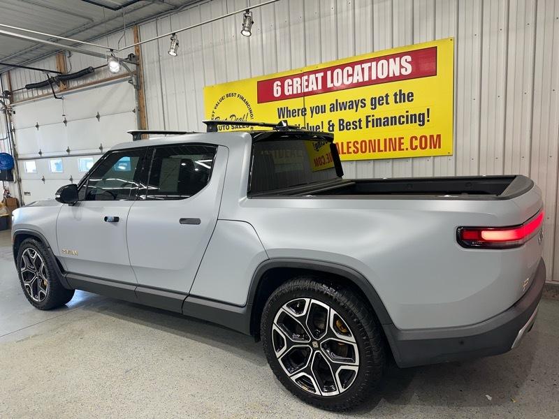 Rivian R1T Adventure 2022
