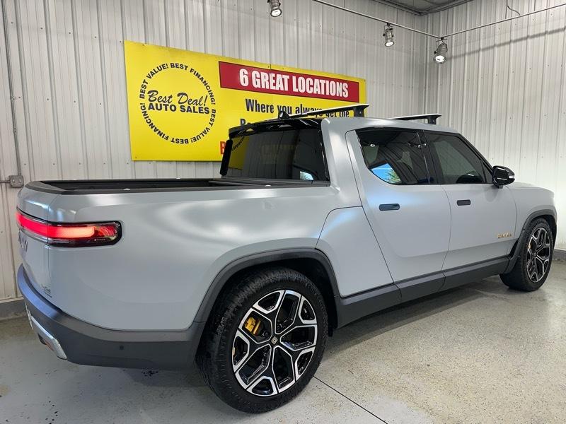 Rivian R1T Adventure 2022