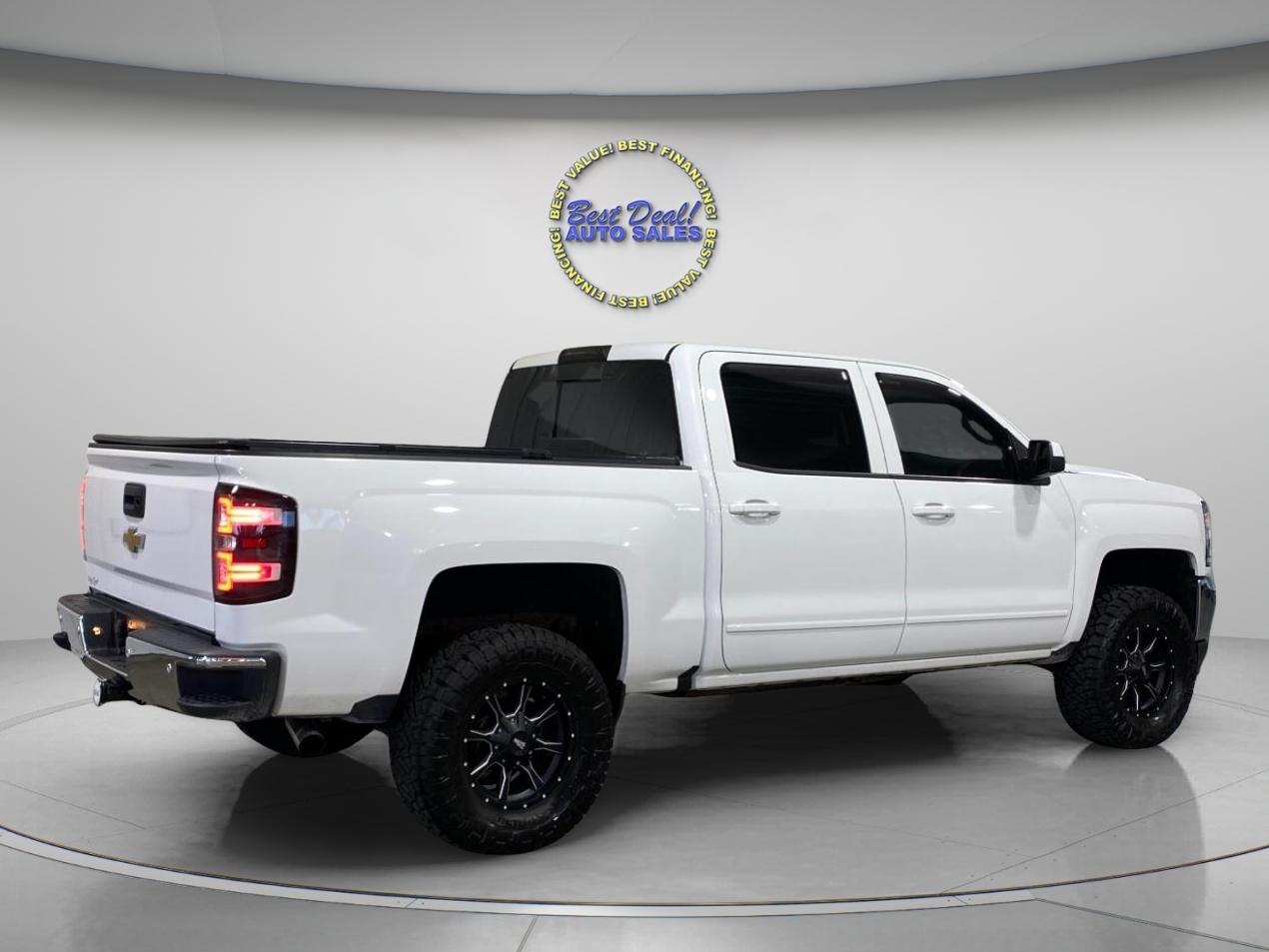 Chevrolet Silverado 1500 LT Crew Cab 4WD 2018