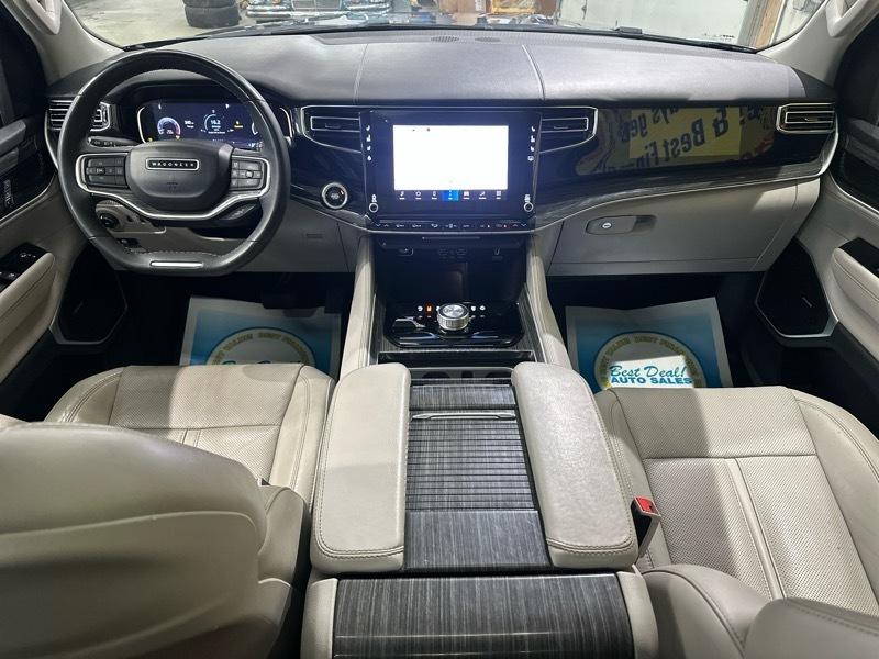 Jeep Wagoneer Series II 4WD 2022