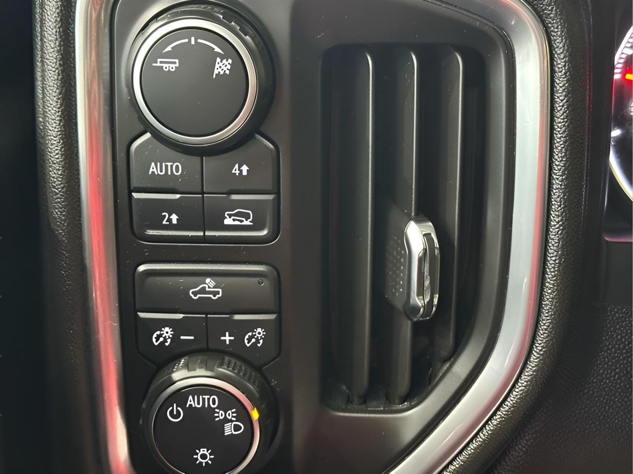 Chevrolet Silverado 1500  2019