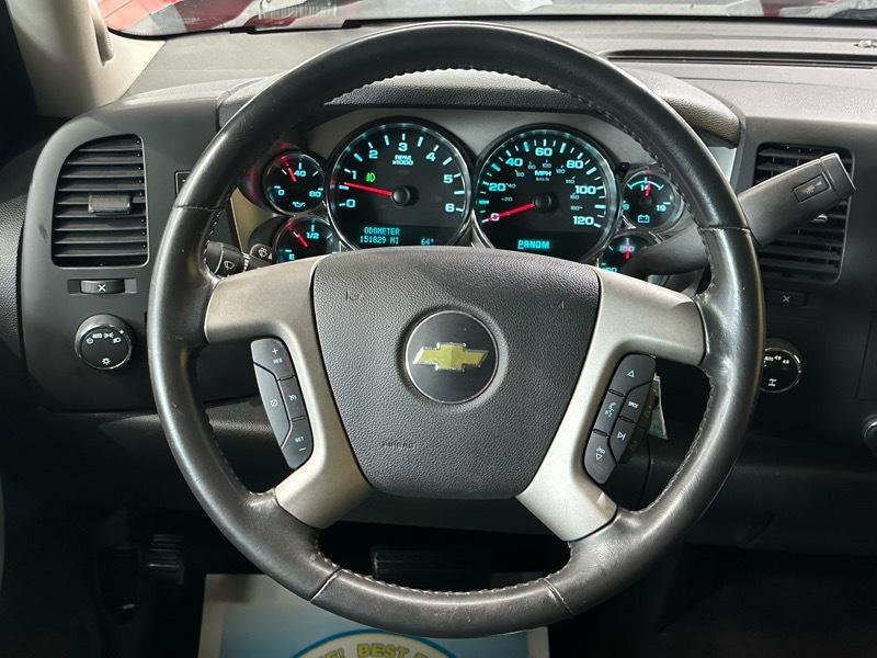 Chevrolet Silverado 1500 LT Crew Cab 4WD 2013