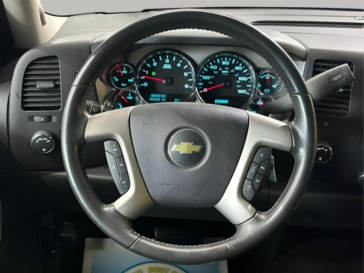 Chevrolet Silverado 1500 LT Crew Cab 4WD 2013