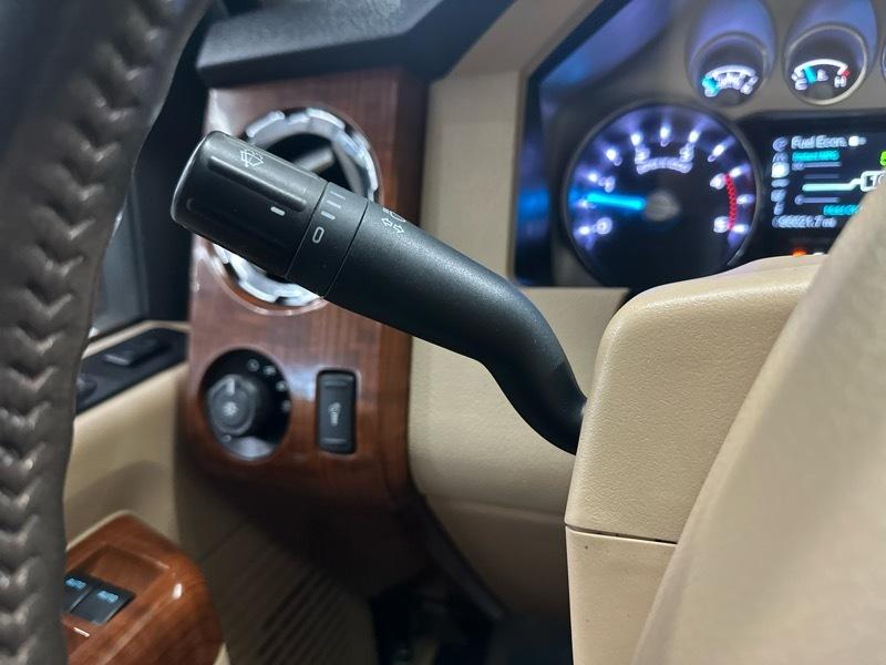 Ford F-350 SD King Ranch Crew Cab Long Bed 4WD 2015