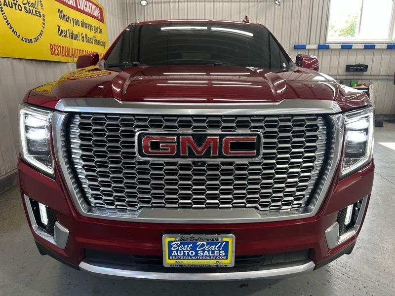 GMC Yukon Denali 4WD 2022