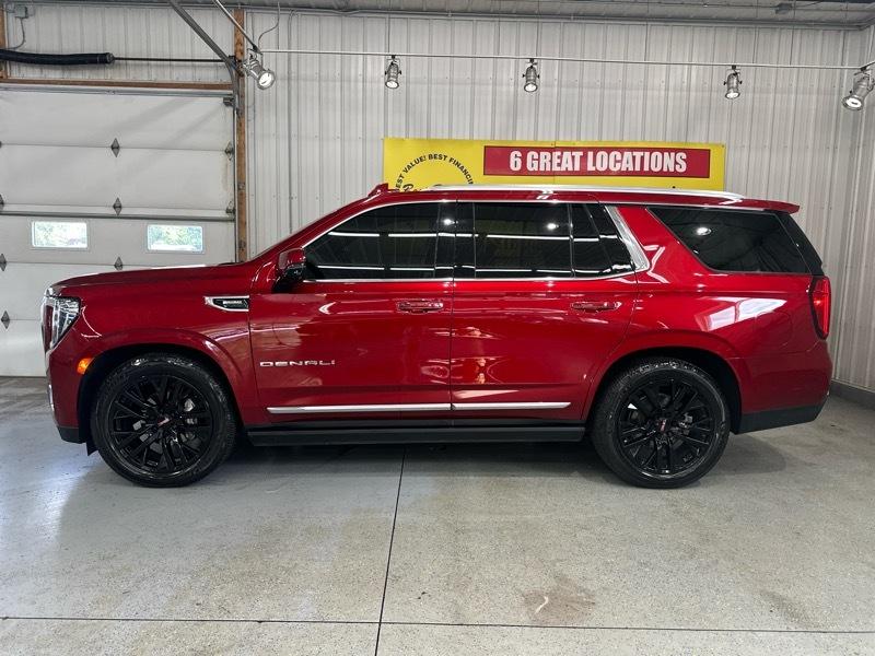 GMC Yukon Denali 4WD 2022
