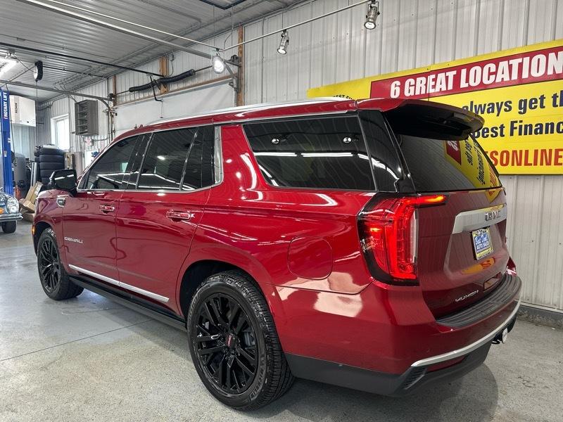 GMC Yukon Denali 4WD 2022