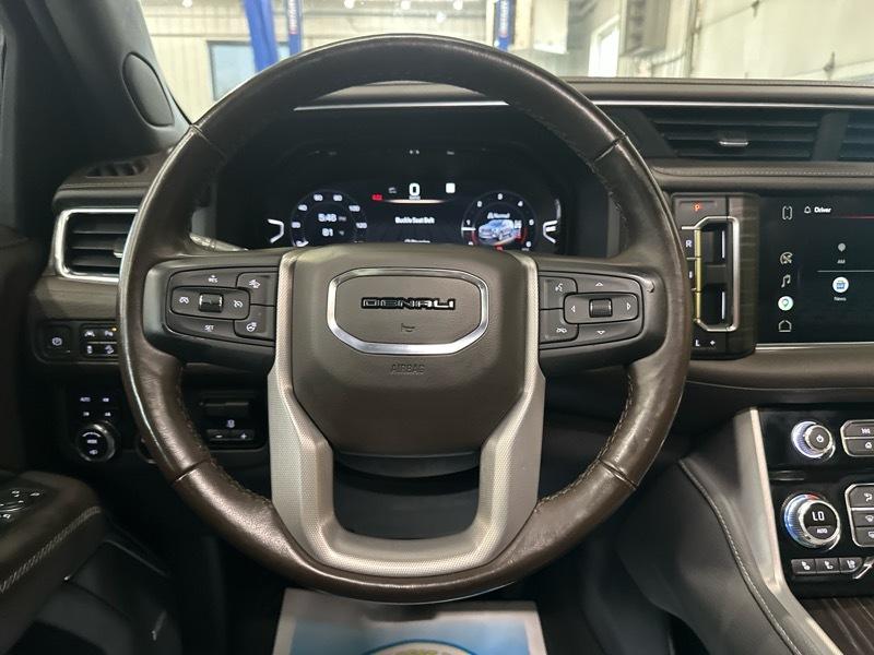 GMC Yukon Denali 4WD 2022