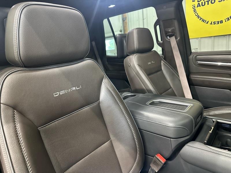 GMC Yukon Denali 4WD 2022
