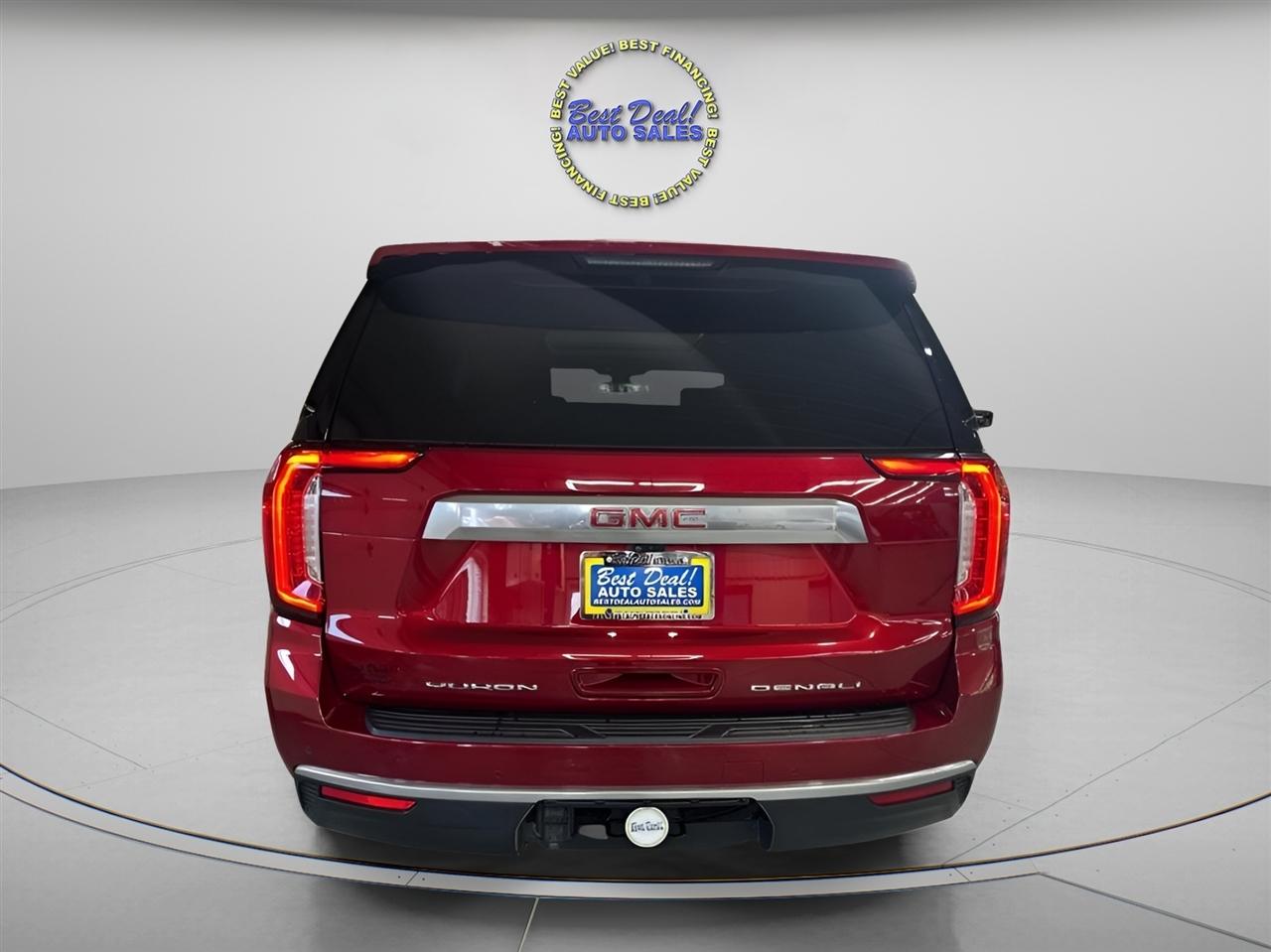 GMC Yukon Denali 4WD 2022
