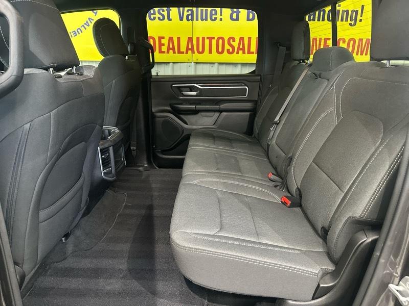 RAM 1500 Big Horn Crew Cab SWB 4WD 2023