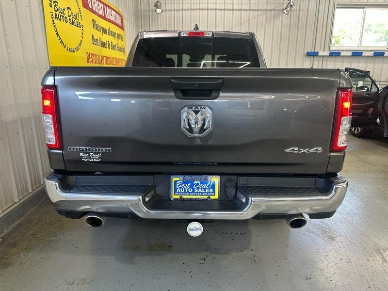 RAM 1500 Big Horn Crew Cab SWB 4WD 2023