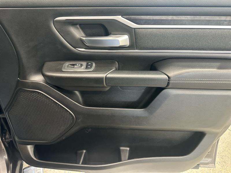 RAM 1500 Big Horn Crew Cab SWB 4WD 2023