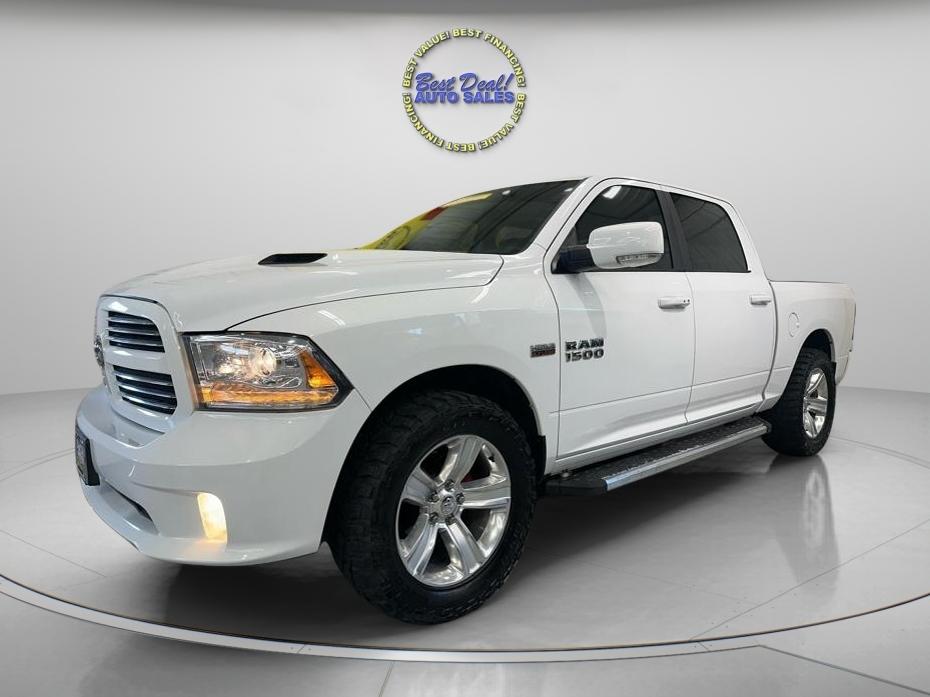  2016 RAM 1500 Sport Crew Cab 4WD   