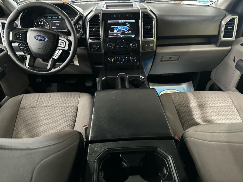 Ford F-150 XL SuperCrew 5.5-ft. Bed 4WD 2015