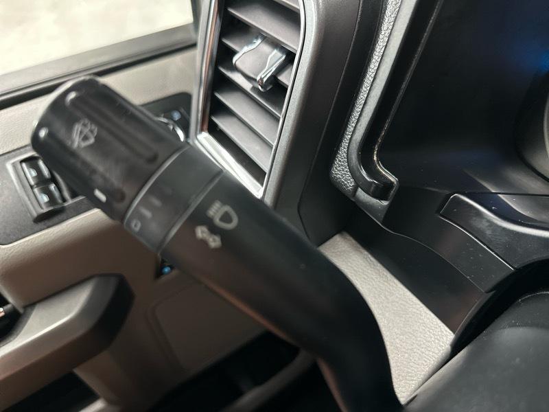 Ford F-150 XL SuperCrew 5.5-ft. Bed 4WD 2015