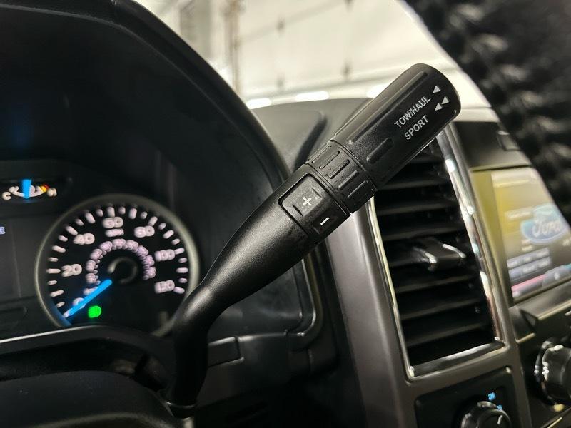 Ford F-150 XL SuperCrew 5.5-ft. Bed 4WD 2015
