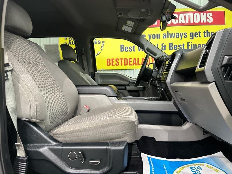 Ford F-150 XL SuperCrew 5.5-ft. Bed 4WD 2015